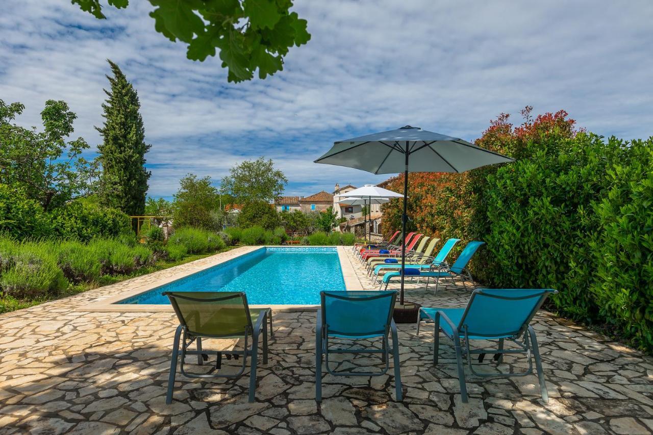 Apartmani Martina Porec Exterior photo