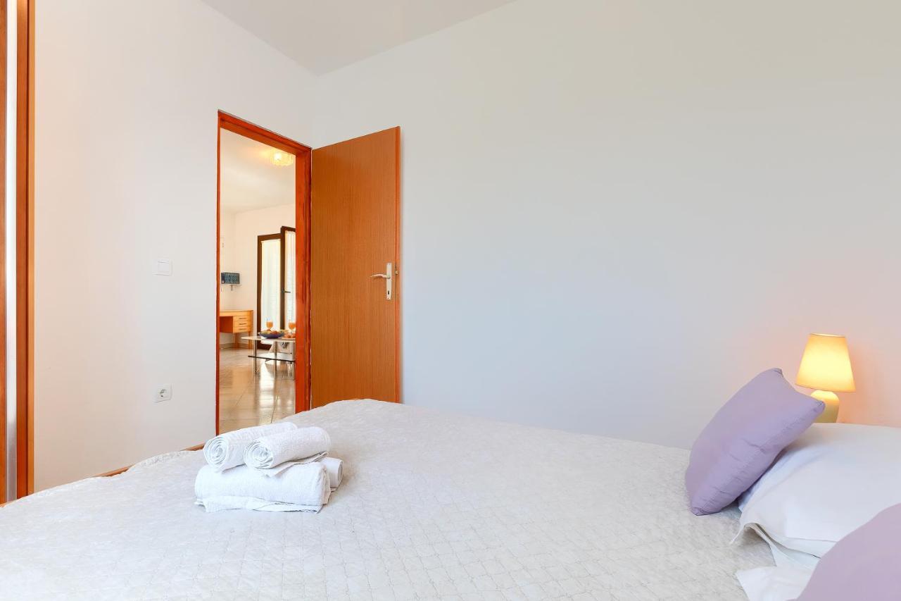 Apartmani Martina Porec Exterior photo